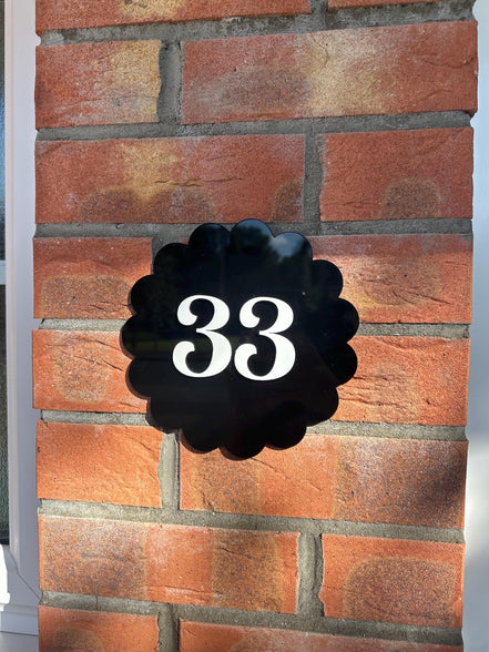SCALLOP DOOR NUMBER