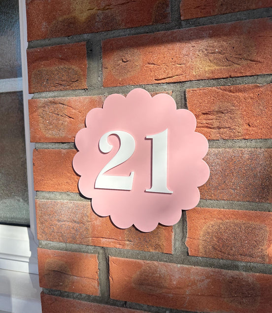SCALLOP DOOR NUMBER