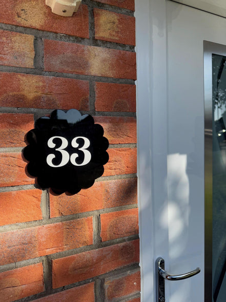 SCALLOP DOOR NUMBER