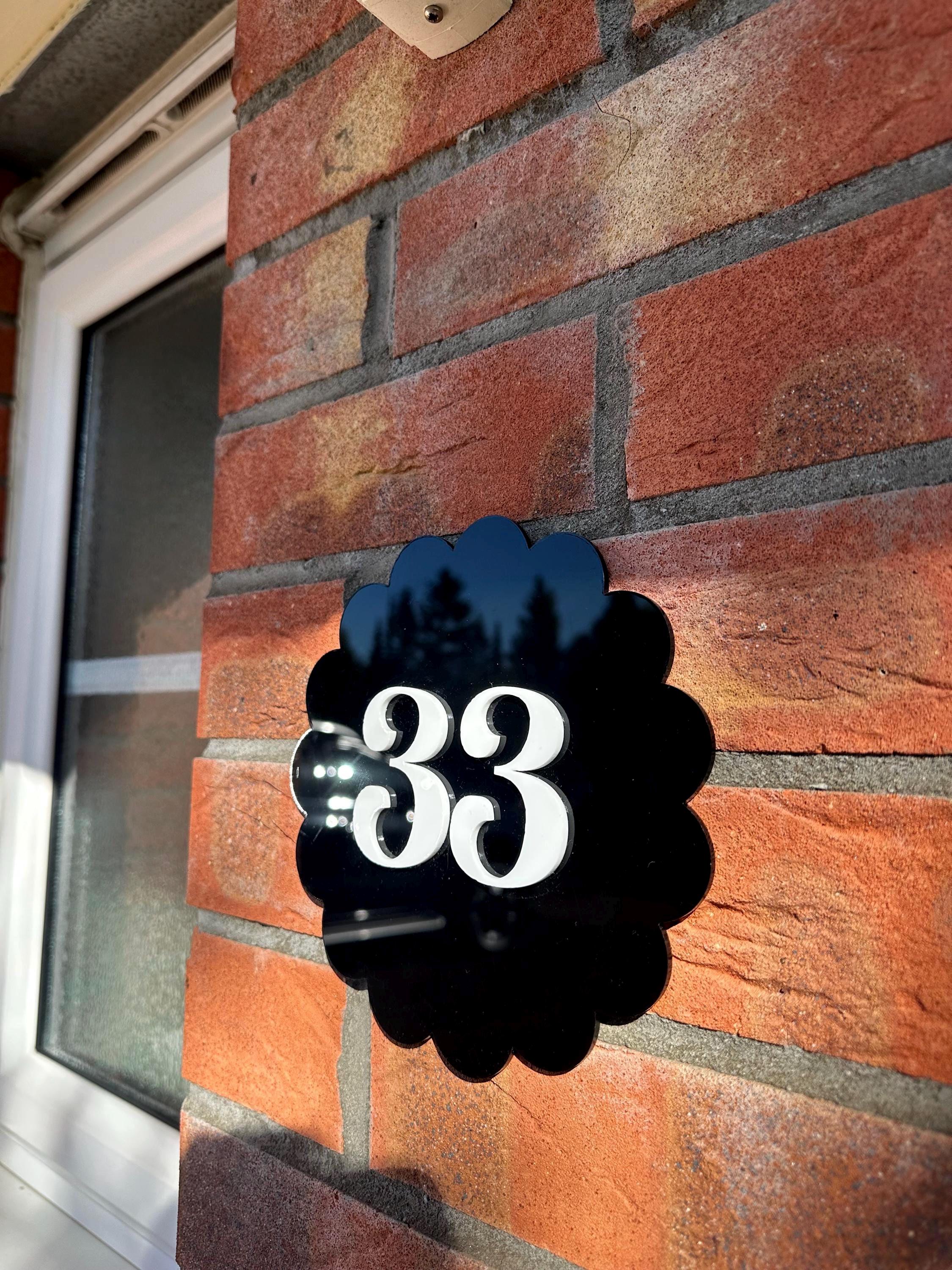 SCALLOP DOOR NUMBER