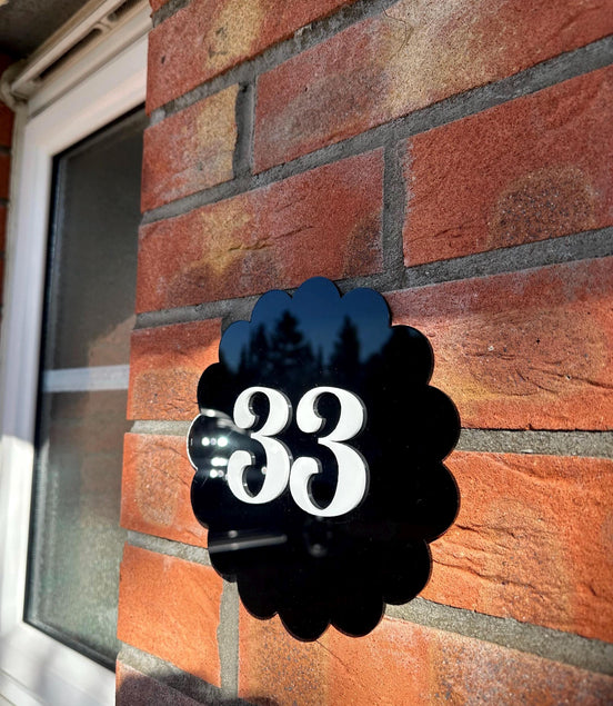 SCALLOP DOOR NUMBER